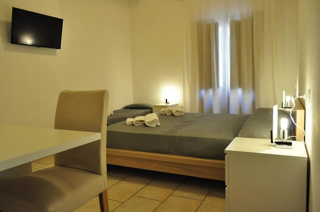 Guest house Rooms And Breakfast Zefiro