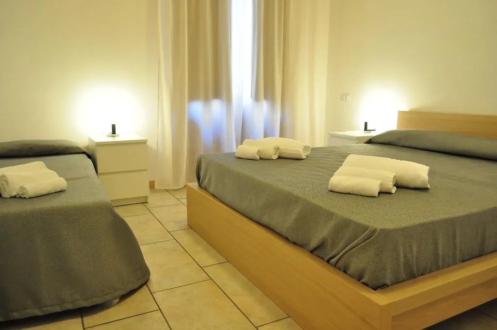 Rooms And Breakfast Zefiro Guest house
