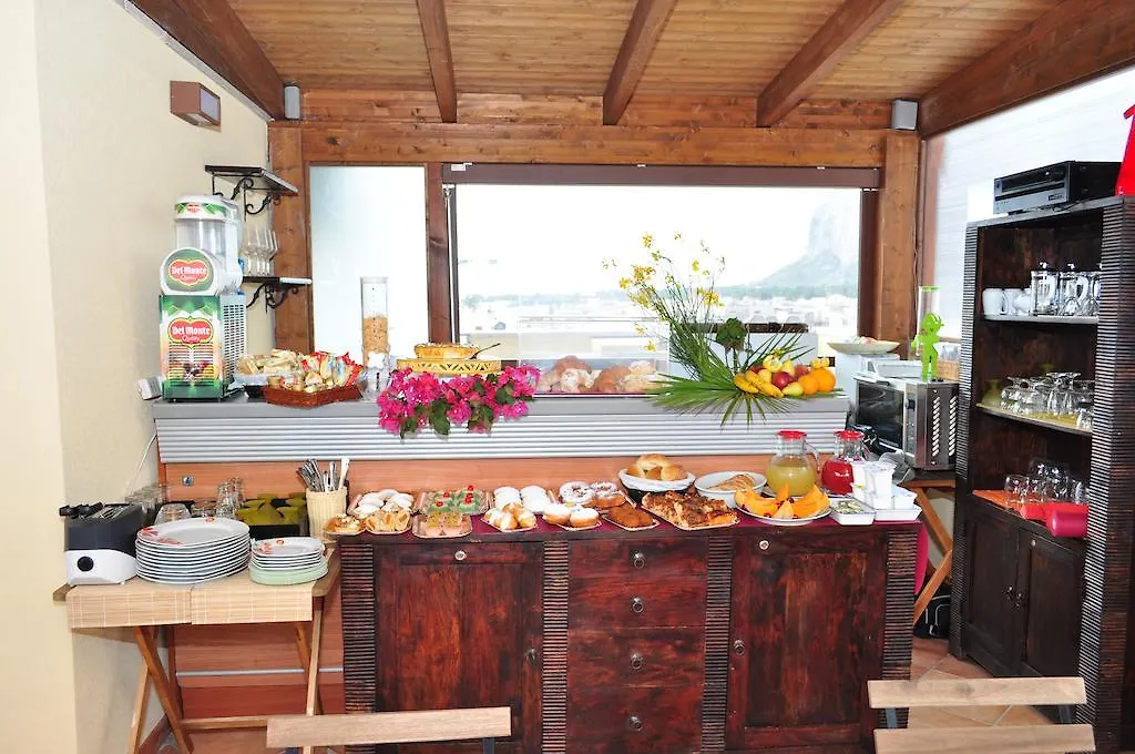Rooms And Breakfast Zefiro San Vito Lo Capo Italia