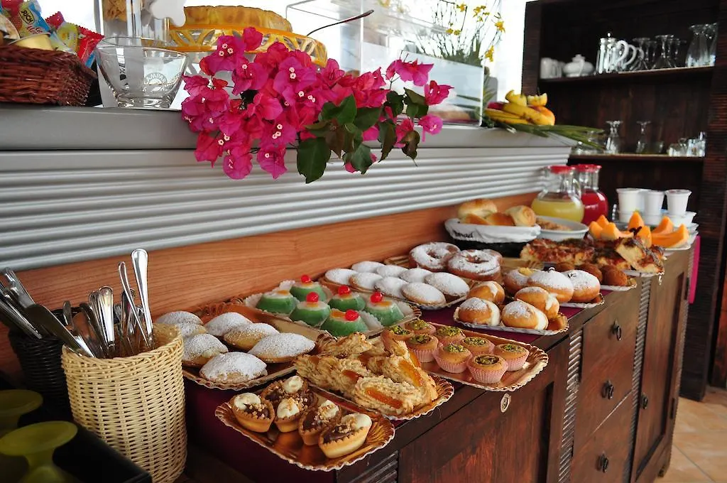 Guest house Rooms And Breakfast Zefiro