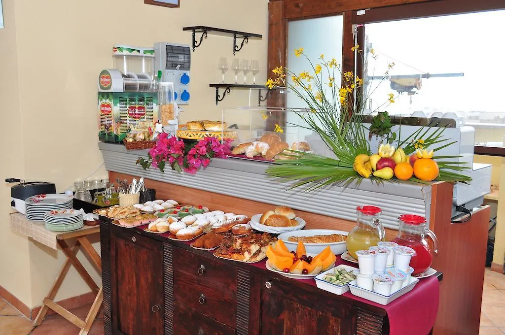 Rooms And Breakfast Zefiro San Vito Lo Capo