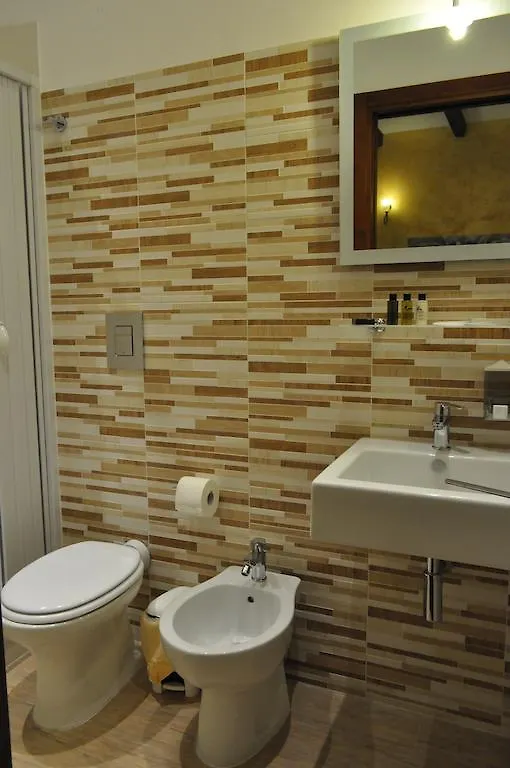 Rooms And Breakfast Zefiro Guest house