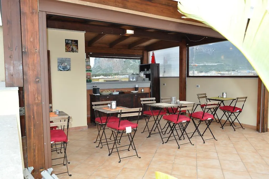 Guest house Rooms And Breakfast Zefiro