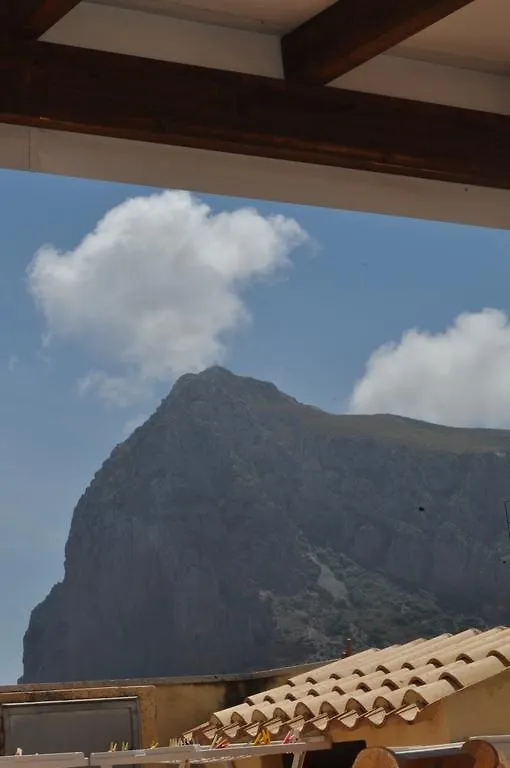 Rooms And Breakfast Zefiro San Vito Lo Capo