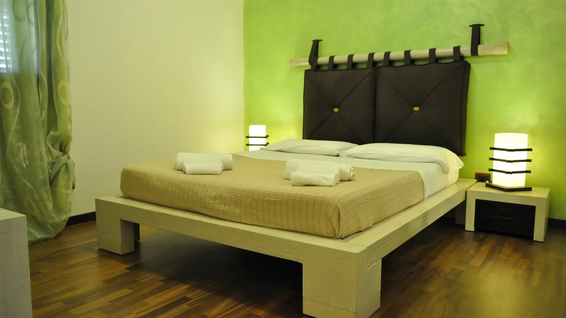 *** Guest house Rooms And Breakfast Zefiro Italy